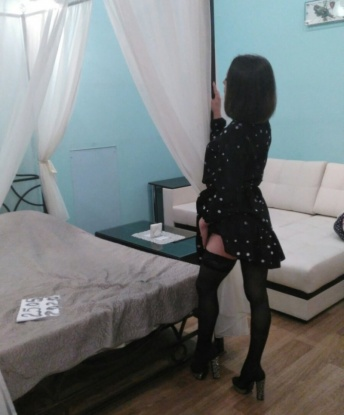Я готова погрузить тебя в мир сексуальных фантазий и наслаждения. Забудь обо всем и предавайся моим ласкам. У меня есть много возможностей для твоего удовольствия - классический секс, оральные ласки, ролевые игры, массаж. Забронируй встречу со мной и я подарю тебе незабываемый опыт. Мои отзывы говорят сами за себя. Посмотри фото в моем профиле и ты поймешь, почему я так популярна. Жду тебя в Москве, чтобы сделать нашу встречу незабываемой. 💋 Хрюшечка
